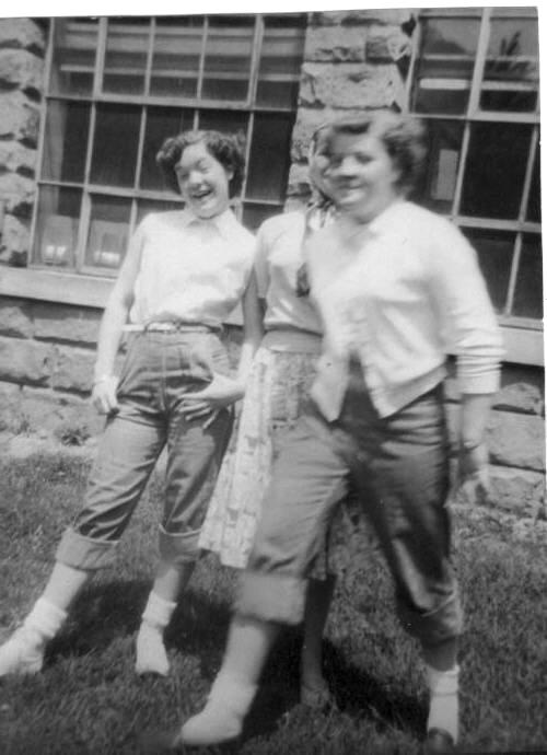 Jackie and June Warfield.jpg